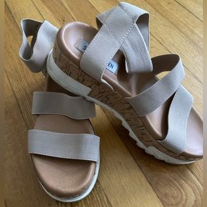 Steve Madden Bandi Platform Sandal